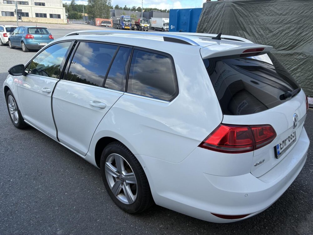 Volkswagen Golf 2