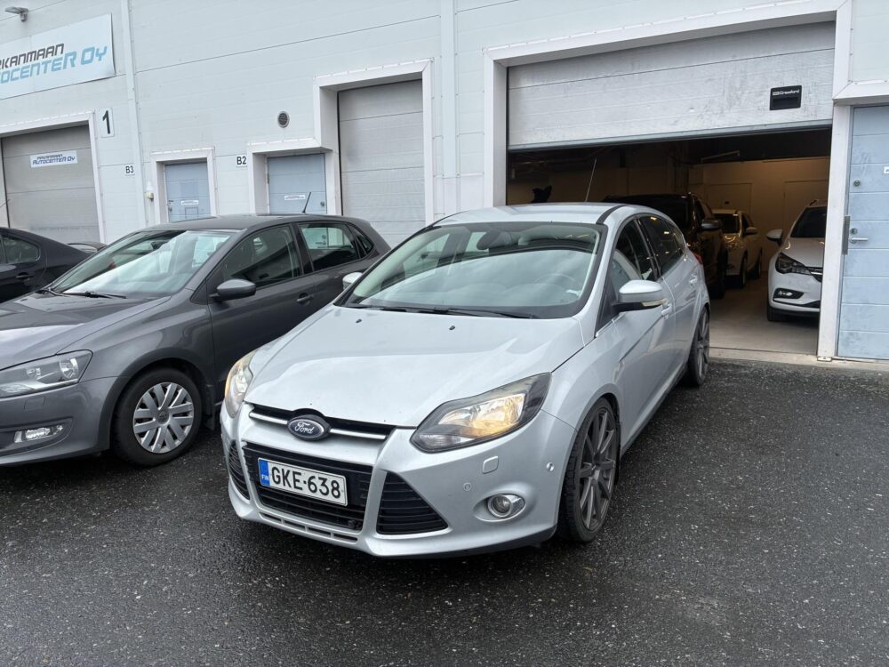 Ford Focus 1