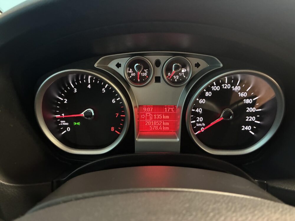 Ford Focus 14