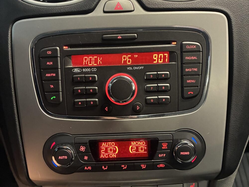 Ford Focus 15
