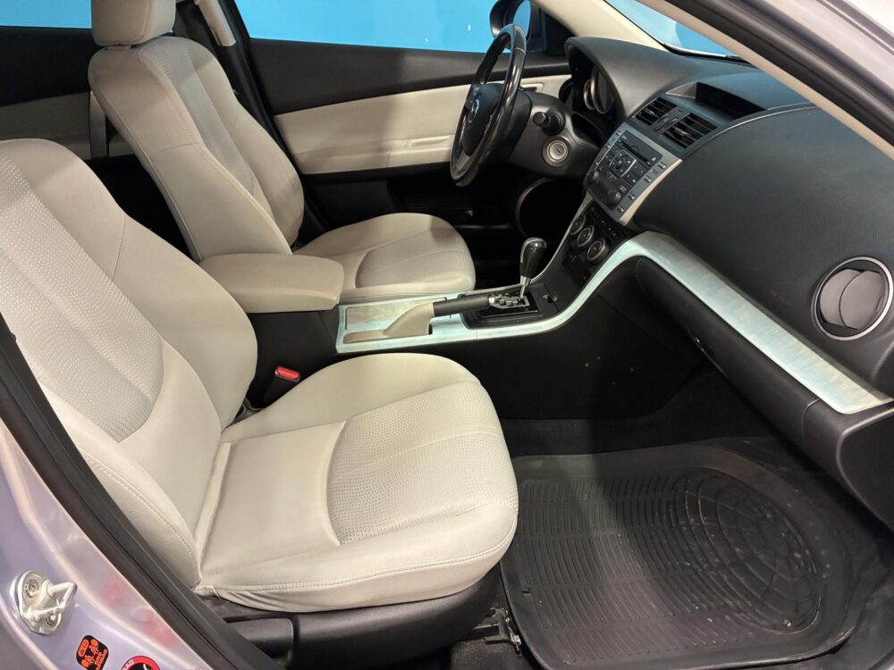 Mazda 6 9