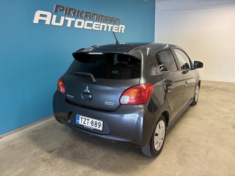 Mitsubishi Space Star 4