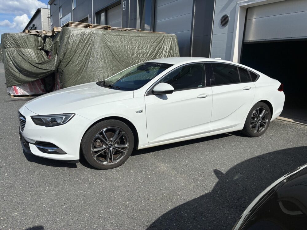 Opel Insignia 2