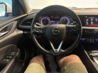 Opel Insignia 11