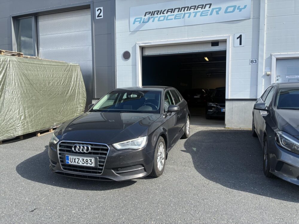 Audi A3 1