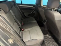Volkswagen Golf 10