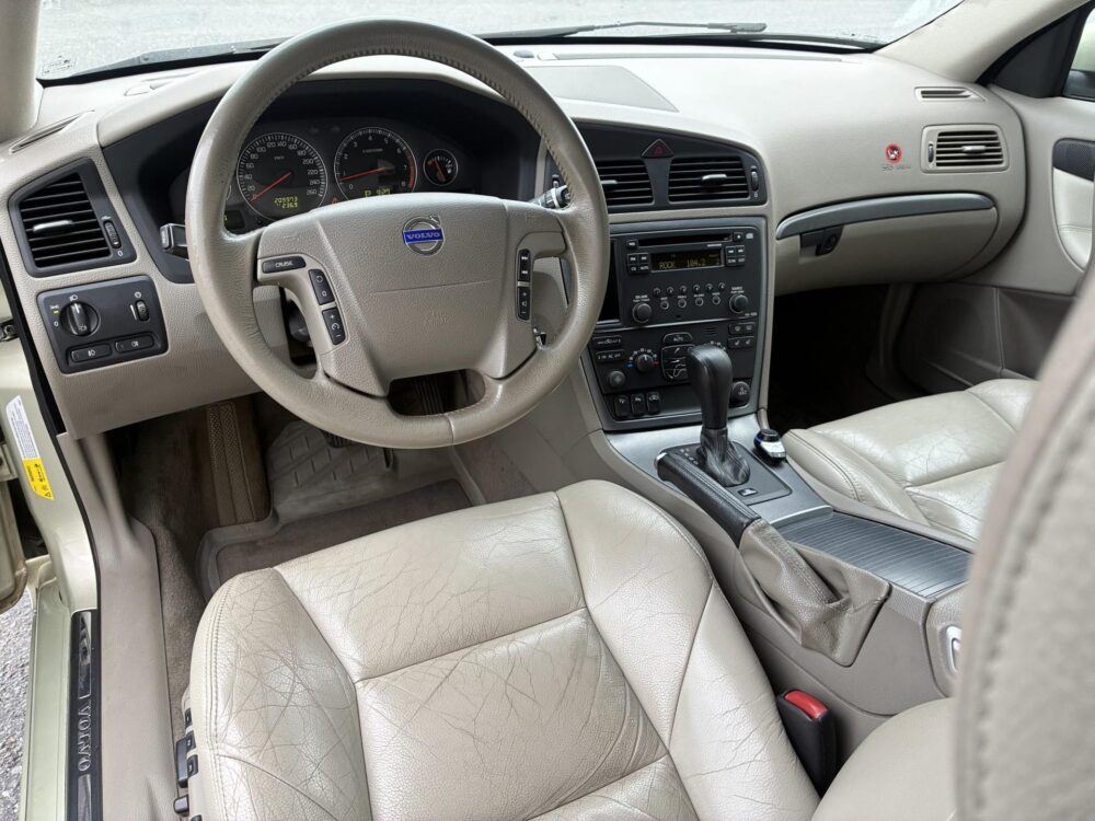 Volvo V70 6