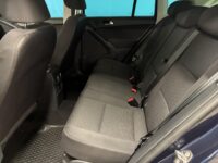 Volkswagen Tiguan 8