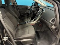 Opel Astra 9