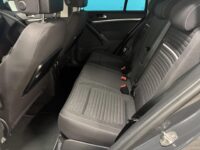 Volkswagen Tiguan 8