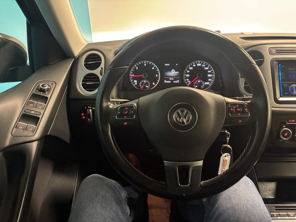 Volkswagen Tiguan 11