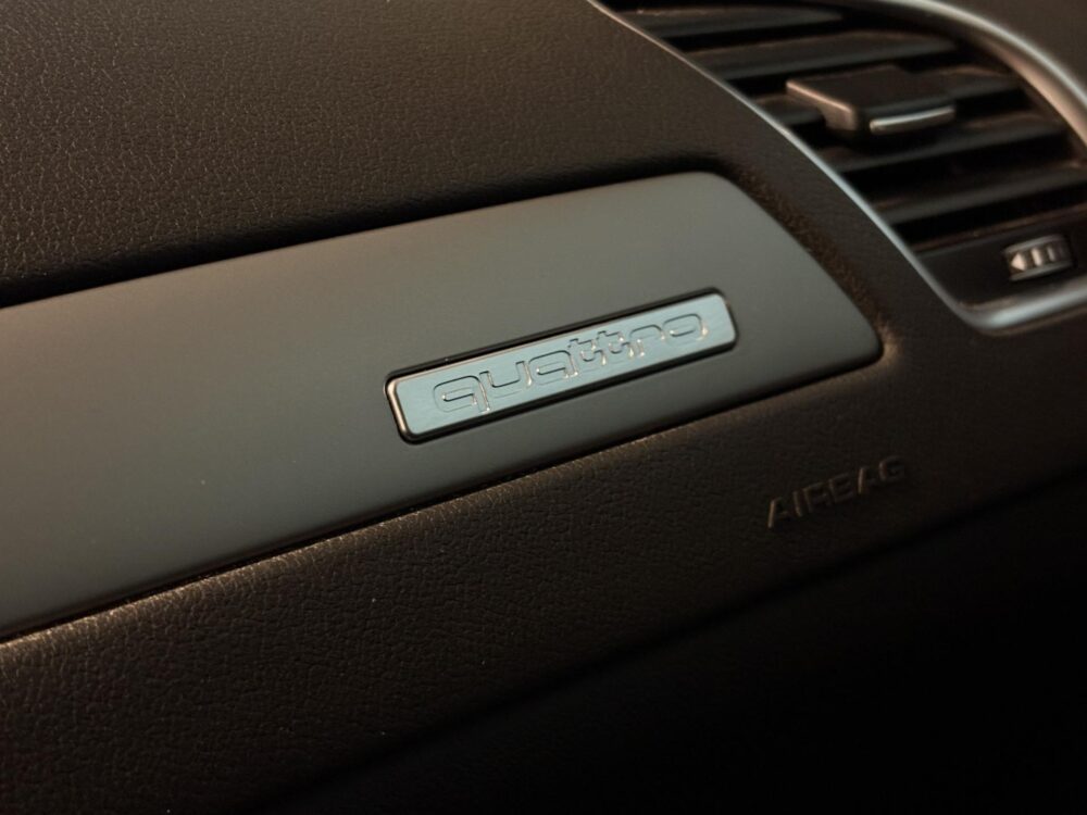 Audi A4 15