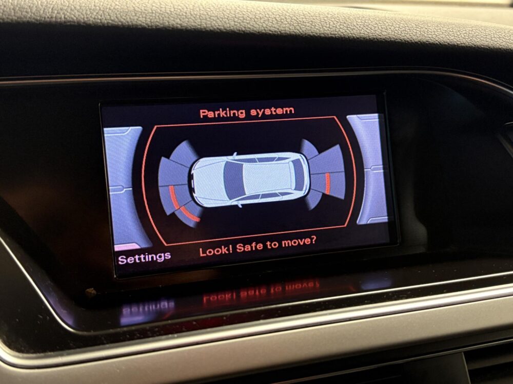 Audi A4 16