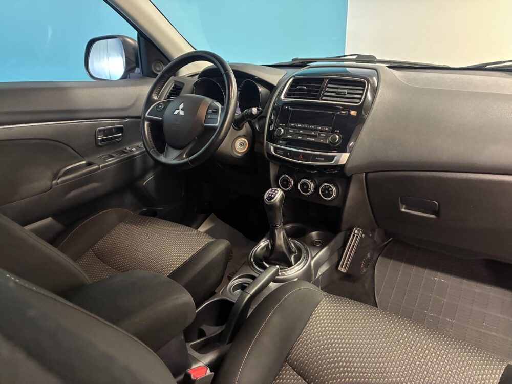 Mitsubishi ASX 12