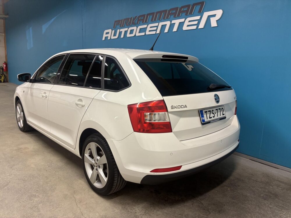 Skoda Rapid 3