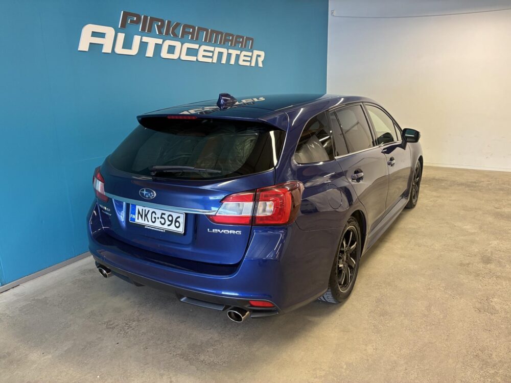 Subaru Levorg 4
