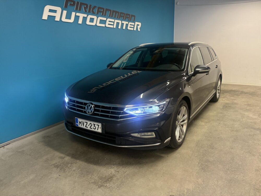 Volkswagen Passat 1