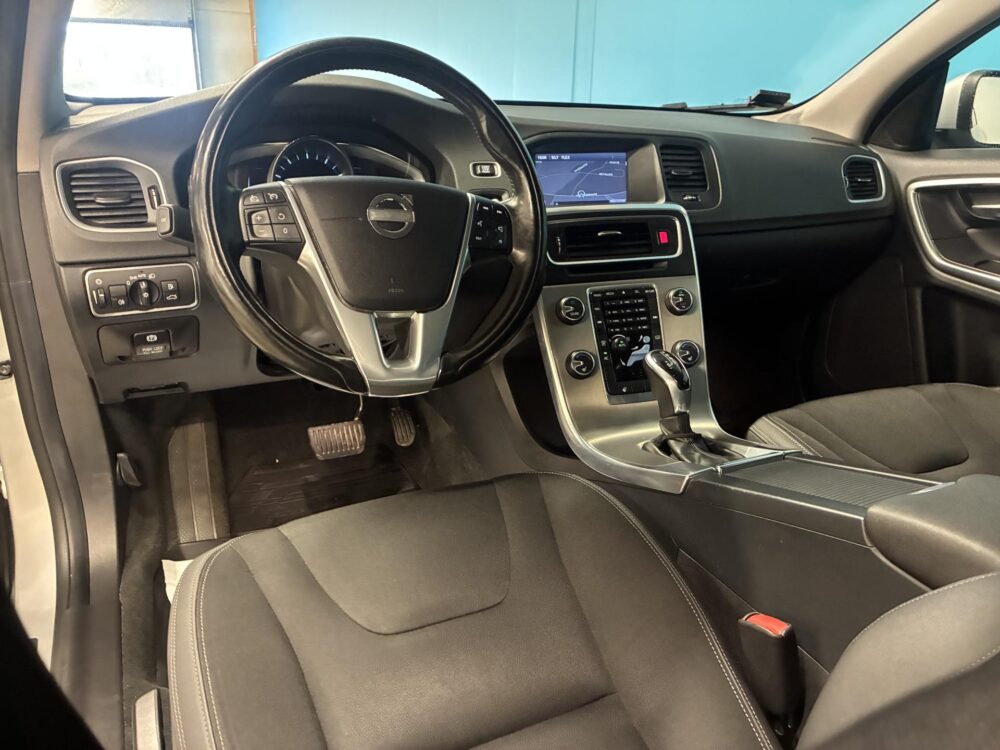 Volvo S60 12
