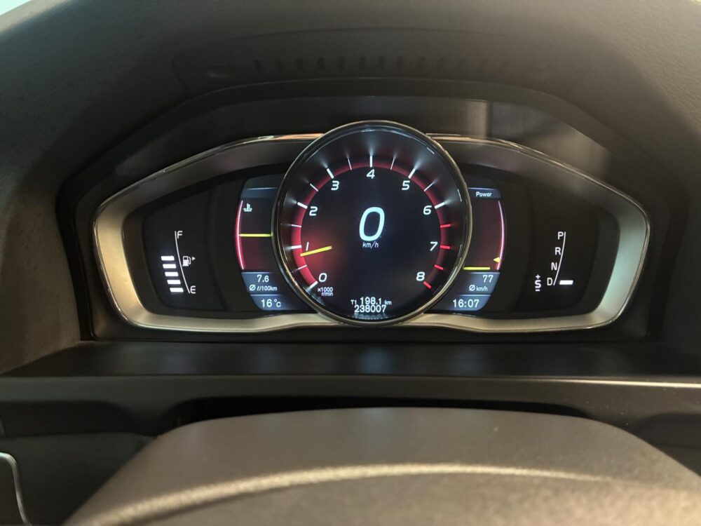 Volvo S60 14
