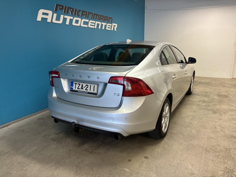 Volvo S60 4