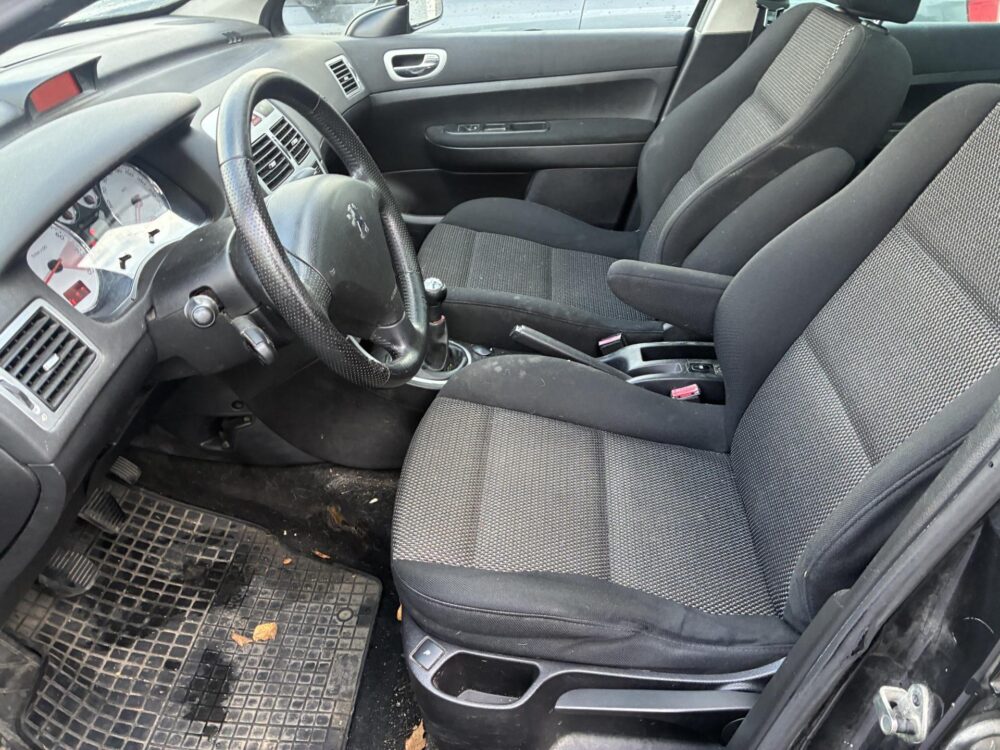 Peugeot 307 4