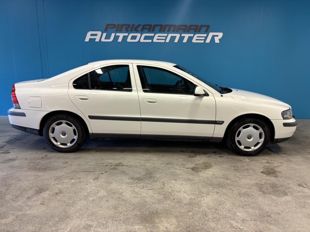Volvo S60 5