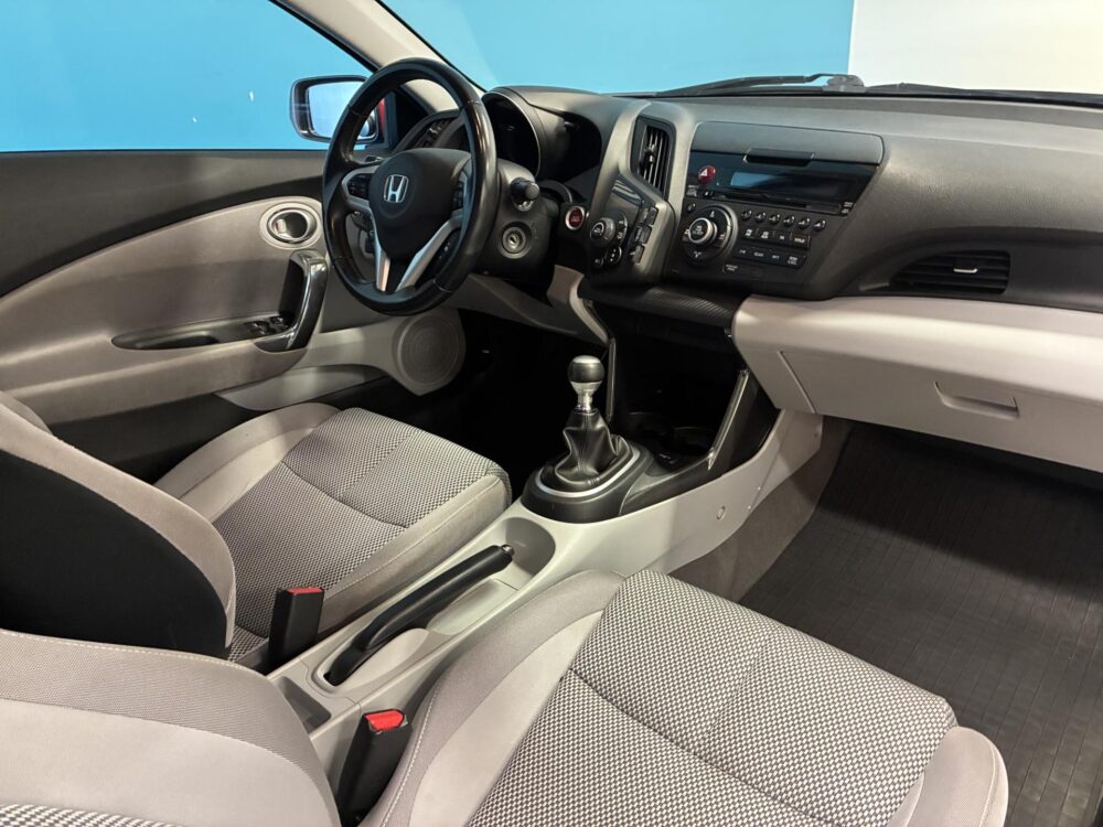 Honda CR-Z 9