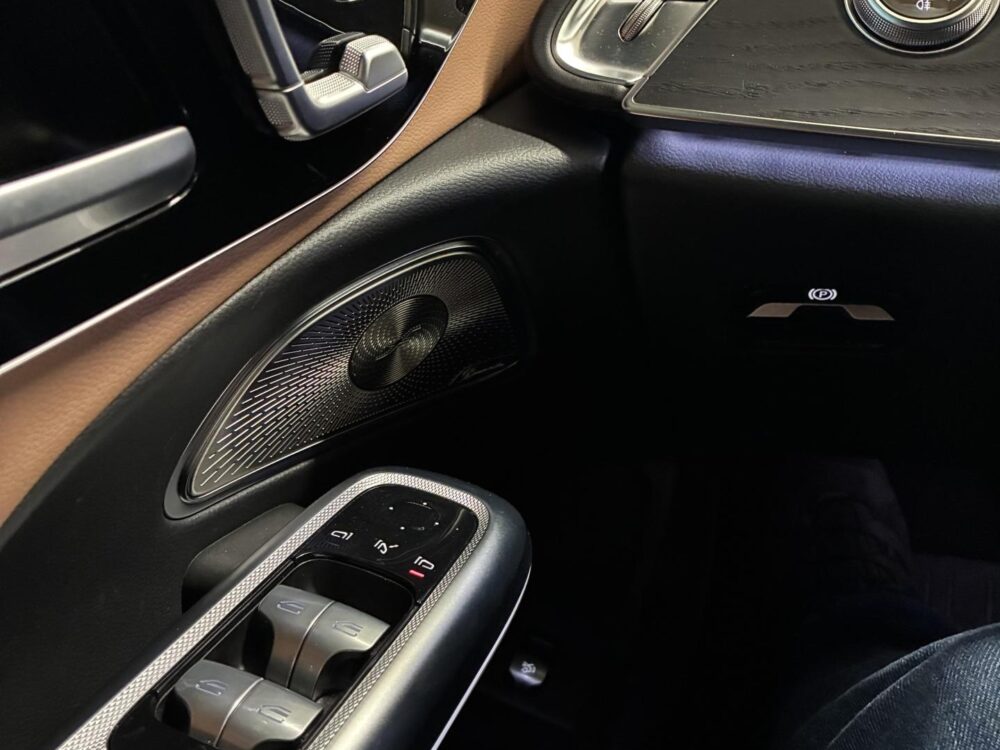 Mercedes-Benz E 19
