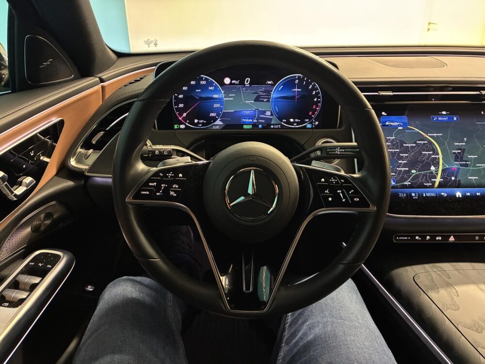 Mercedes-Benz E 11