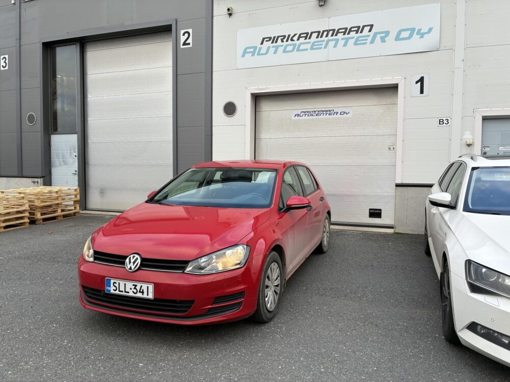 Volkswagen Golf 1