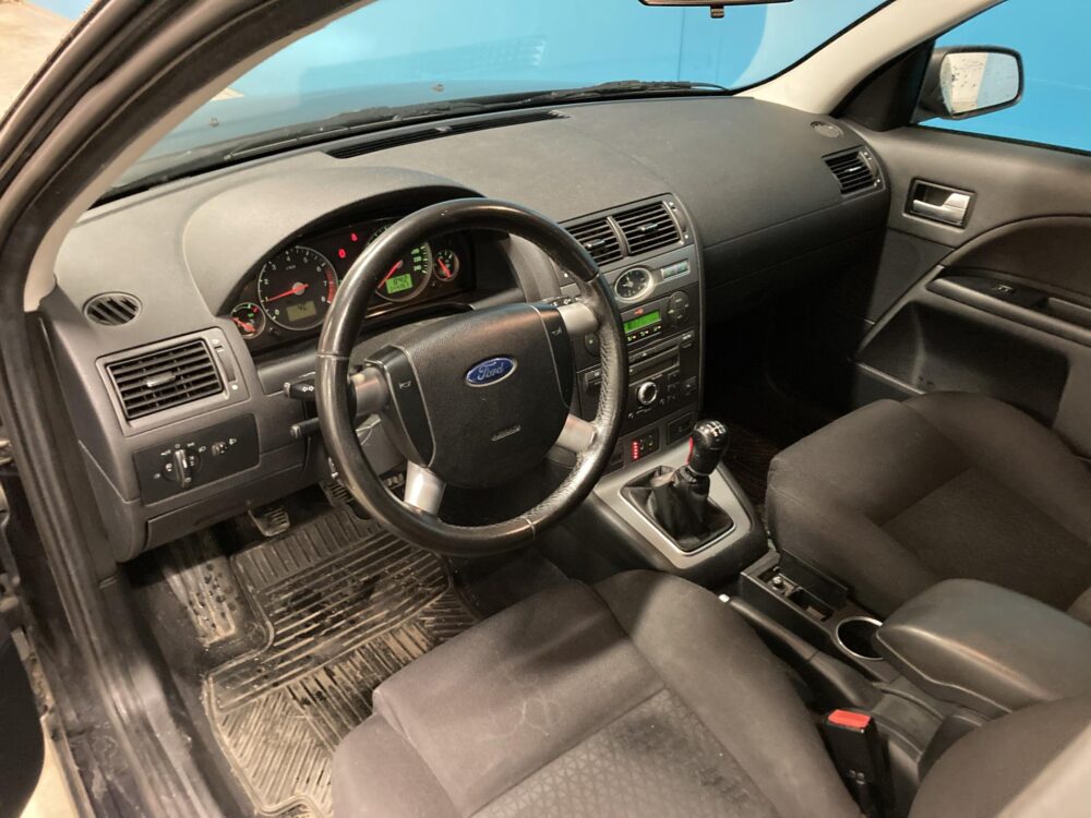 Ford Mondeo 4