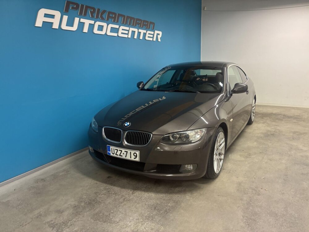 BMW 325 1