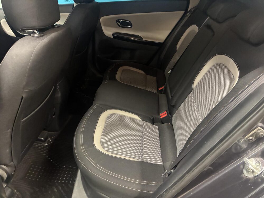 Kia Ceed 5