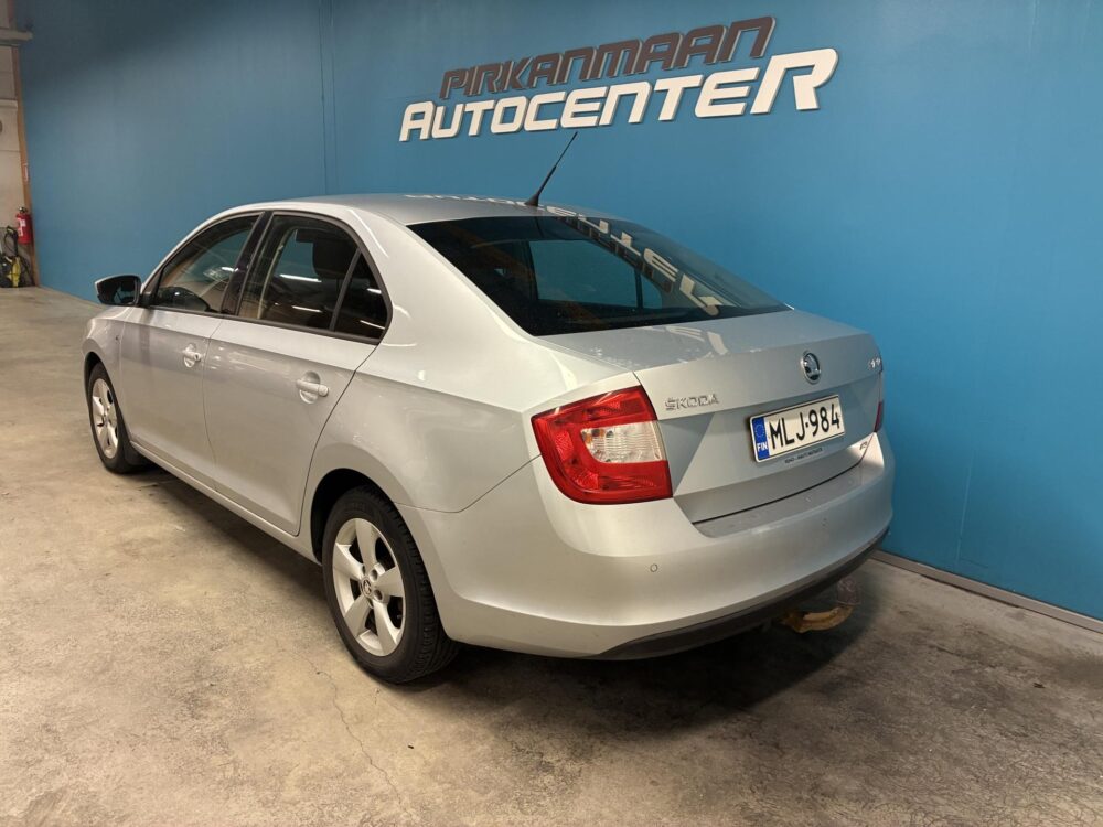 Skoda Rapid 3