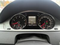 Volkswagen Passat 9