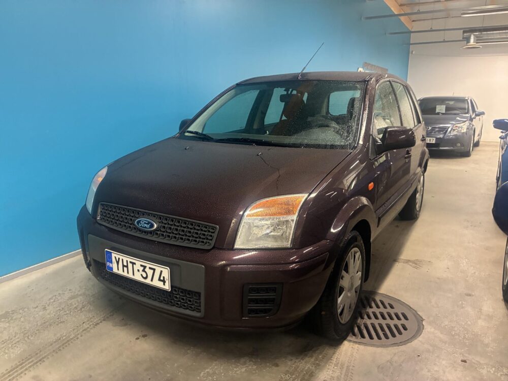 Ford Fusion 1